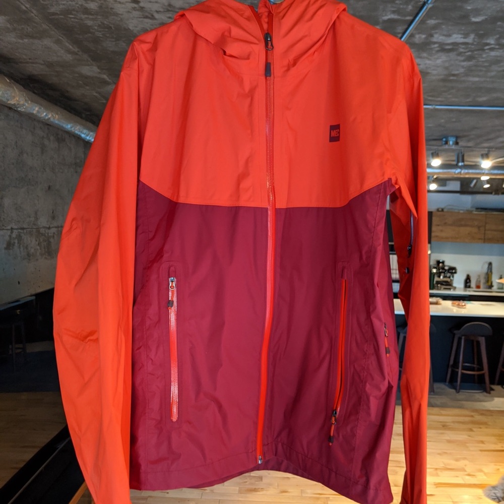MEC raincoat